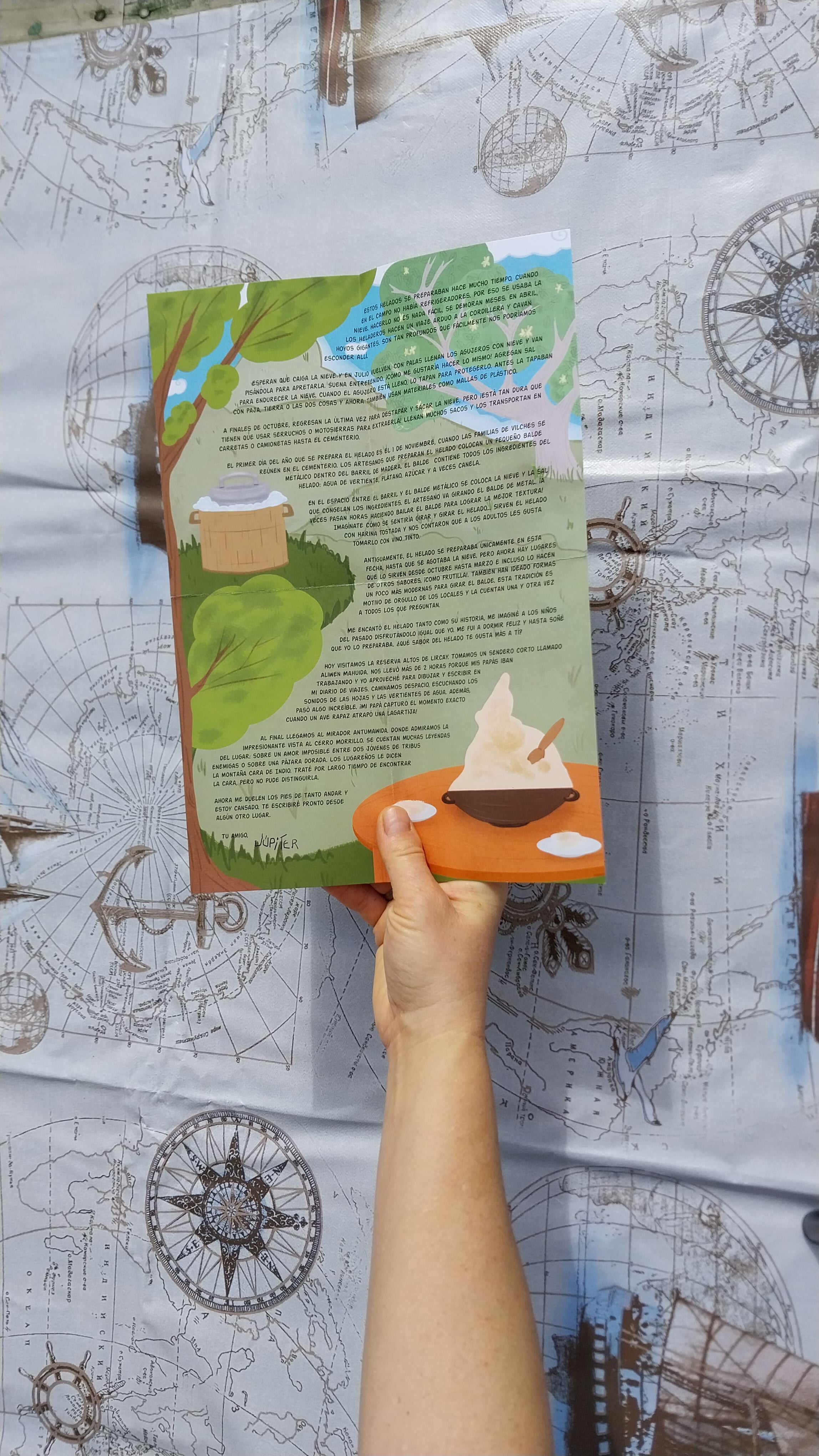 UNa mano que sostiene la carta sobre Vilches